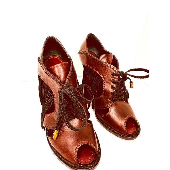 Louis Vuitton Dakota Heels Size 37 Burgundy Bordeaux Leather Fringe Peep Toe - Picture 8 of 14